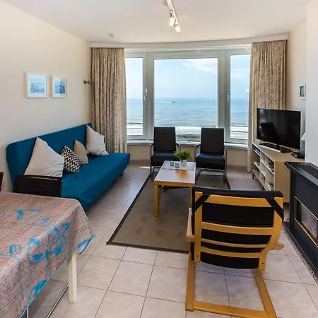 Bright Coastal Getaway, Cleaning Included Middelkerke